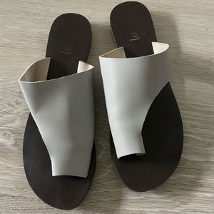Summer sandals